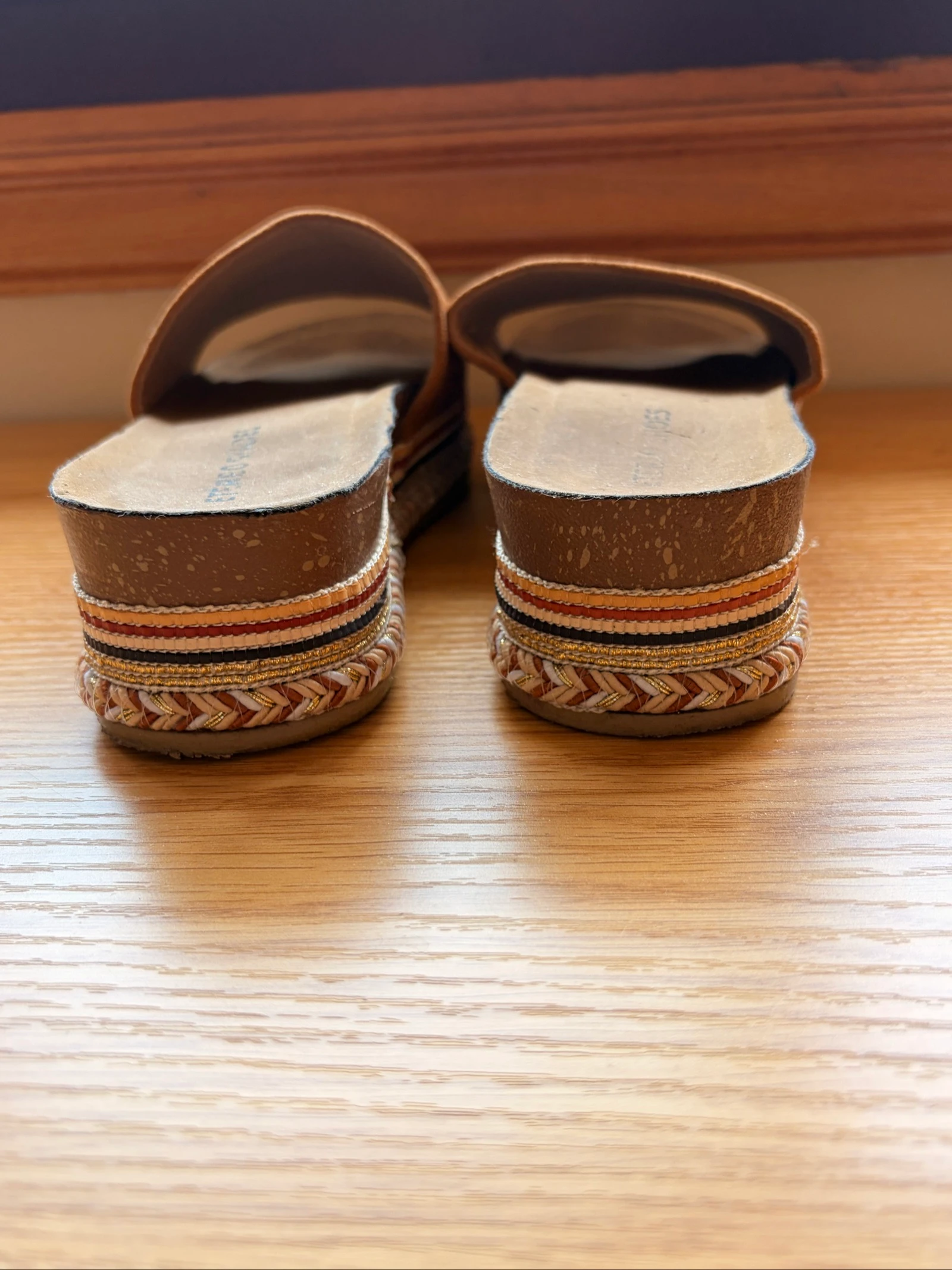 Sandálias estilo étnico marrons – photo 2
